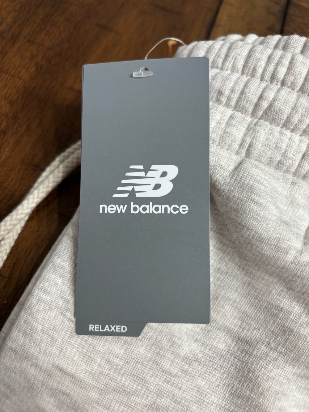 New Balance Mens Light Gray Jogger Sweatpants - Picture 2 of 7